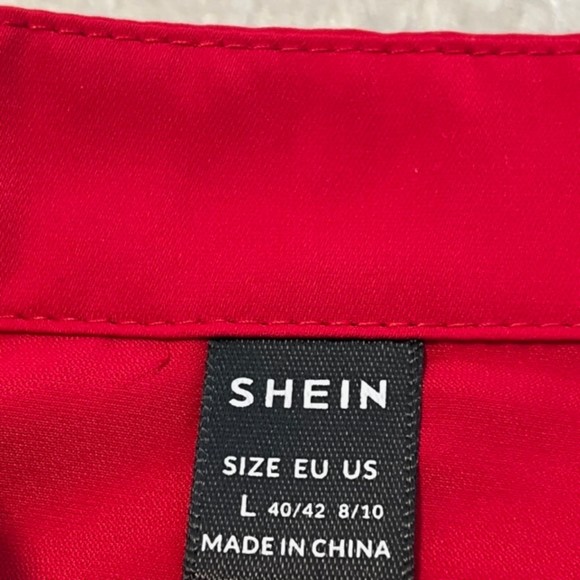 SHEIN Womens Red Bishop Sleeve Button Mock Neck LS Top Balloon Sleeve Size Large - Picture 5 of 11